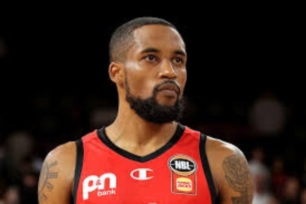 Bryce Cotton’s Round 9 