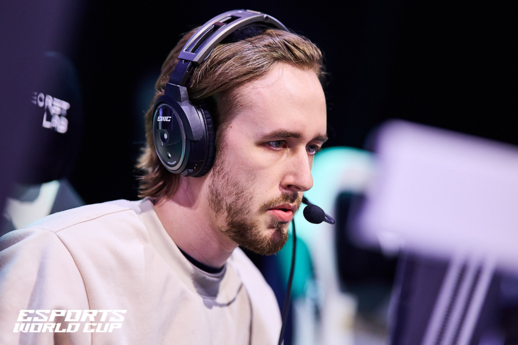 Dota 2 Roster Changes